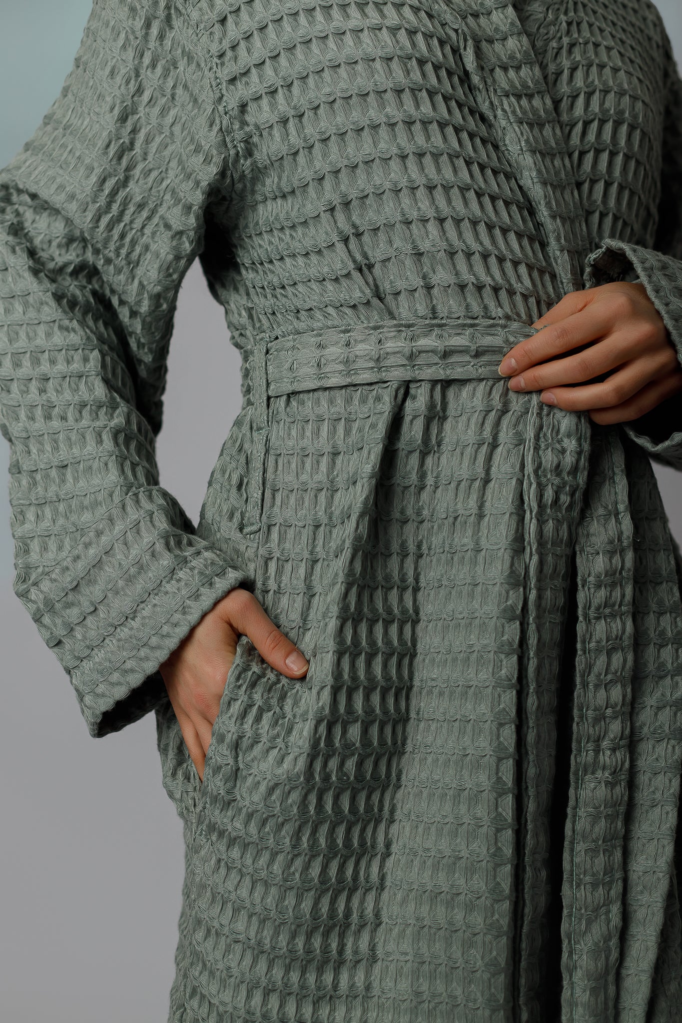 Szlafrok kimonowy z micromodalu - SAGE GREEN